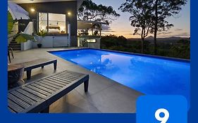 Hinterland Dreamers Poolside Retreat